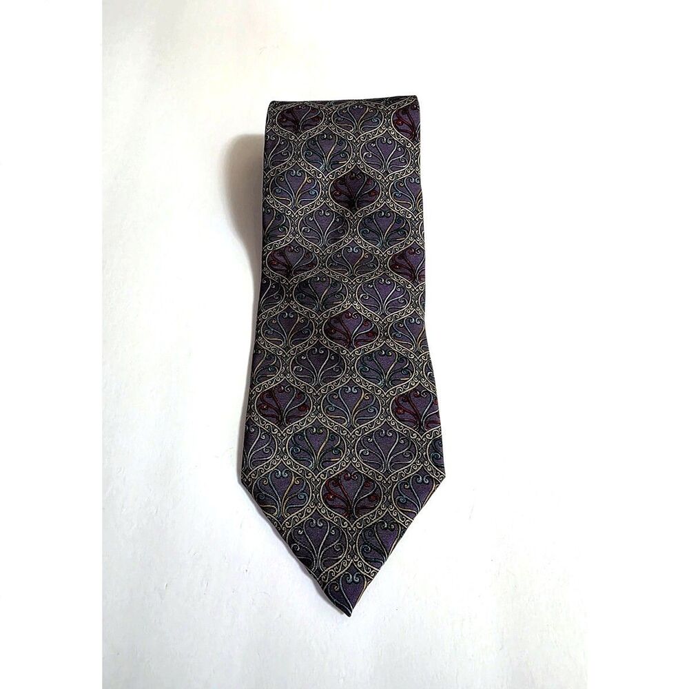 Christian Dior Monsieur tie - 100% silk lavender/blue  design 54" x 3.75"